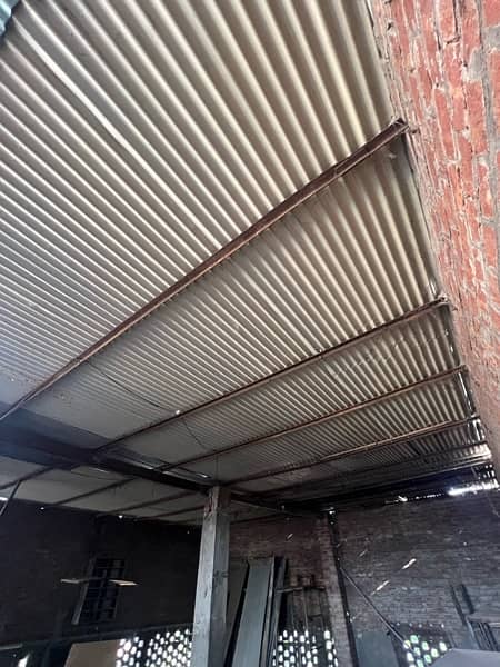 roof iron shade / shed 2