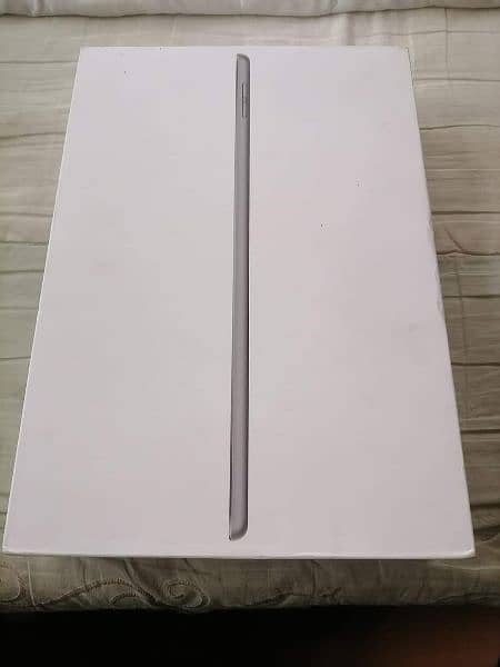 ipad 9th generation with all accessories 0