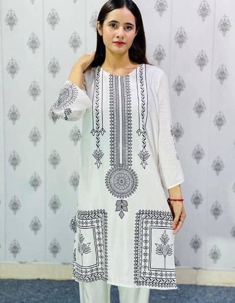 Woman's stitched 2 Piece Printed Suit 0