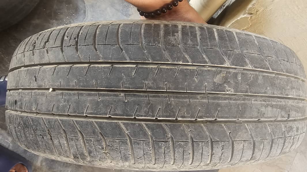 Civic tyres 6