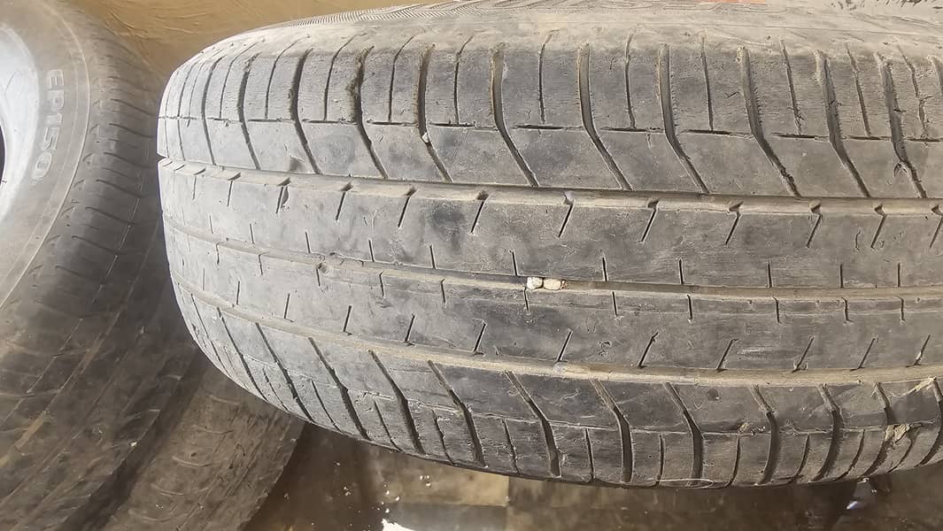 Civic tyres 7