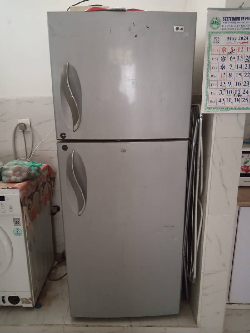 In Rs 39000 big size fridge 0