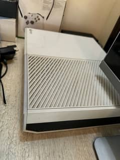 Xbox one s for sale. 10/10