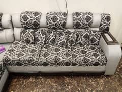 L Shape Sofa Set in wow condition 0