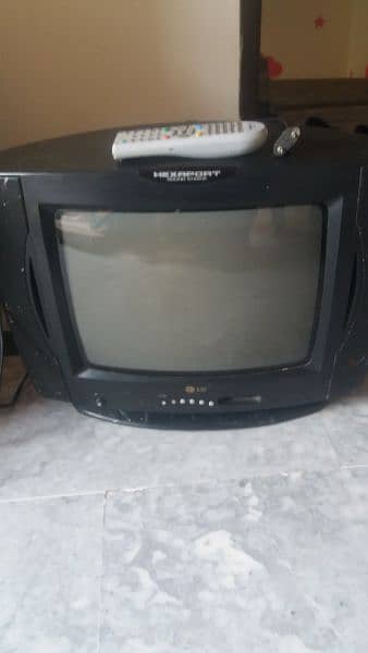 LG TV genion 15 inch for sale 1