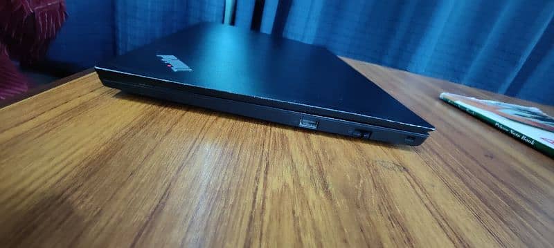 Lenovo ThinkPad i-5 11 Gen 6