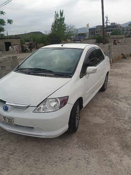 Honda City 2005 for sale in very good condition 5