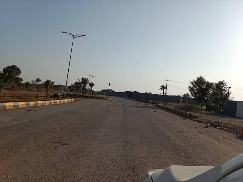 6 Marla Plot File For Sale On Installment In Executive Block Of Kingdom Valley ,One of the Most important location of the Islamabad, Discounted Price 85 Thousand 10
