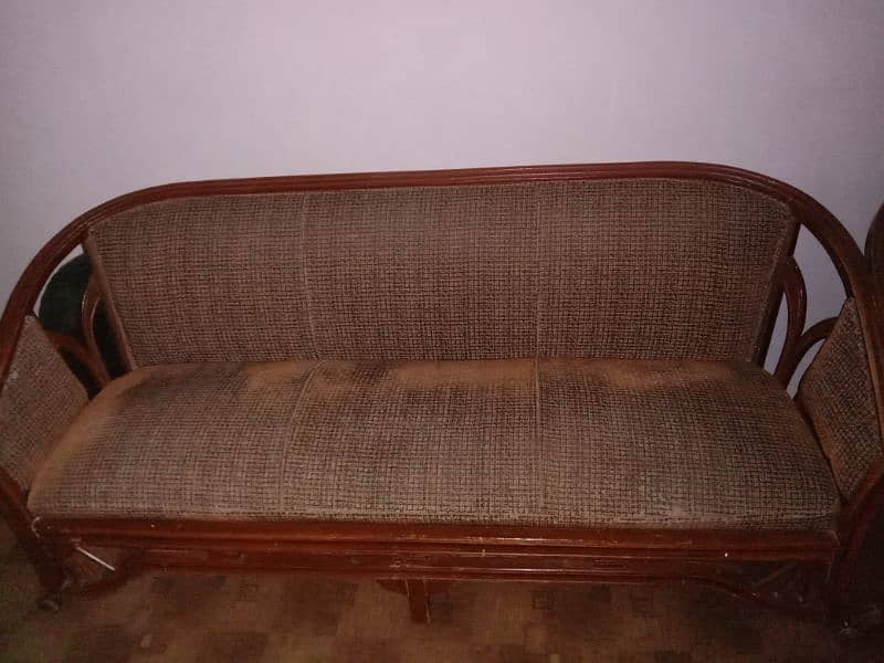 5 seater with table Diyar wood 3