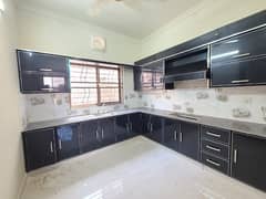 Ready To rent A Prime Location House 10 Marla In Satiana Road Satiana Road 0