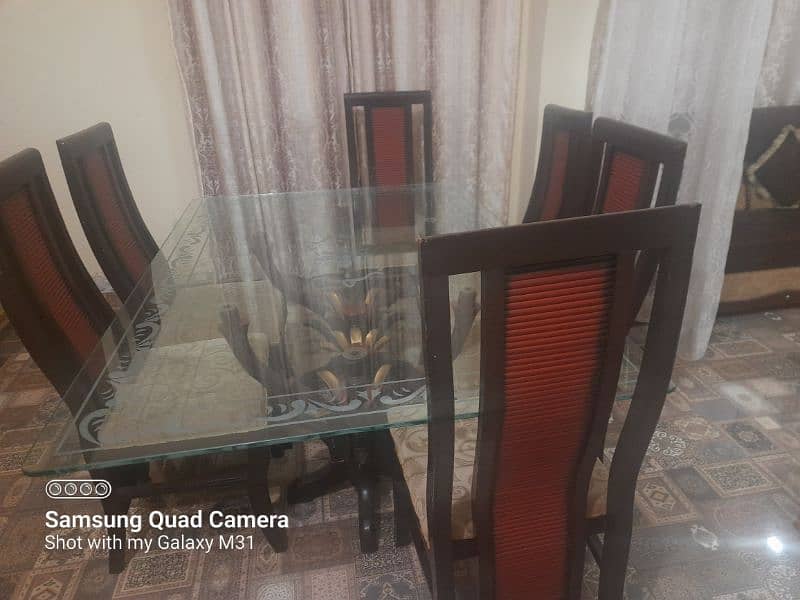 Dining table with chairs for sale 3
