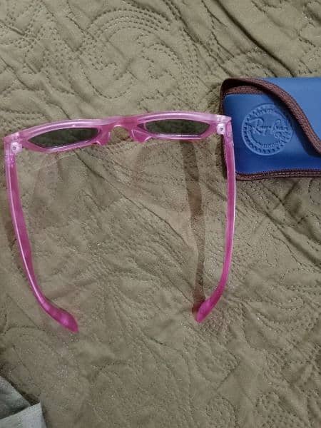 RayBan For Female Made in Italy Lush Condition 3