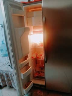 side by side  fridge