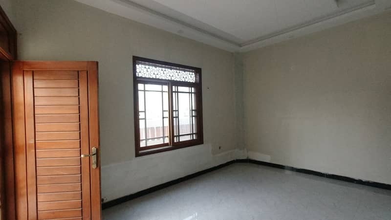 140 Square Yards Upper Portion For sale In North Nazimabad - Block D Karachi 3