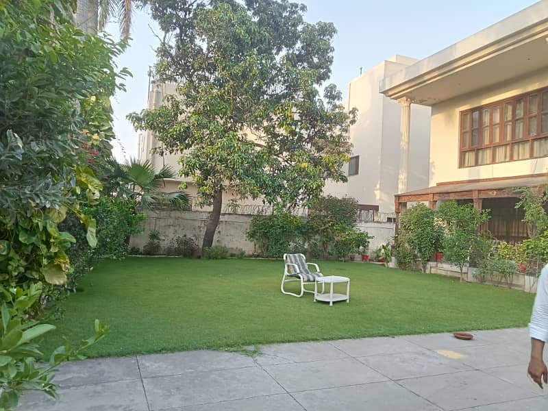 CANTT 1 KANAL 12 MARLA HOUSE FOR SALE IN GULBERG 2 LAHORE 1