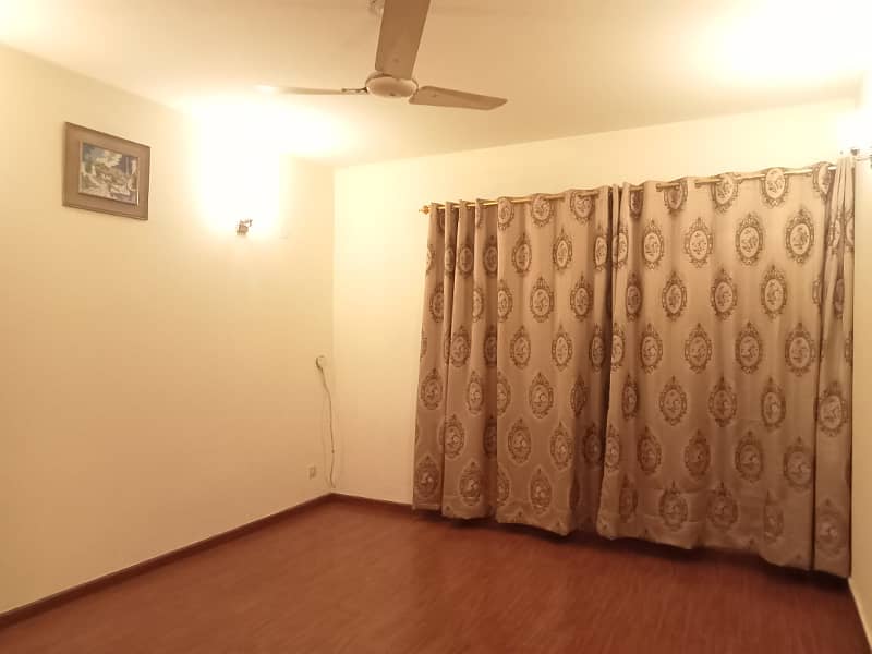 CANTT 1 KANAL 12 MARLA HOUSE FOR SALE IN GULBERG 2 LAHORE 7