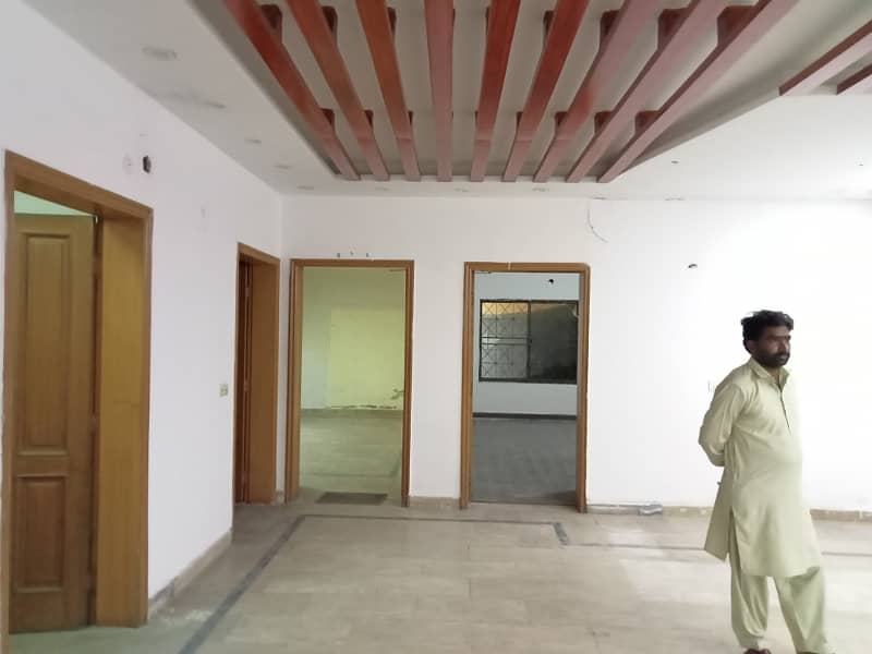 CANTT 1 KANAL 12 MARLA HOUSE FOR SALE IN GULBERG 2 LAHORE 12