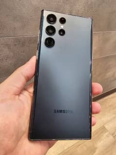 Samsung Galaxy S22 Ultra 0
