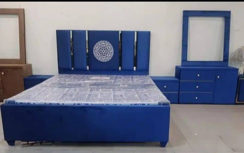 Bed set available discount offer 40% off 03007718509 3