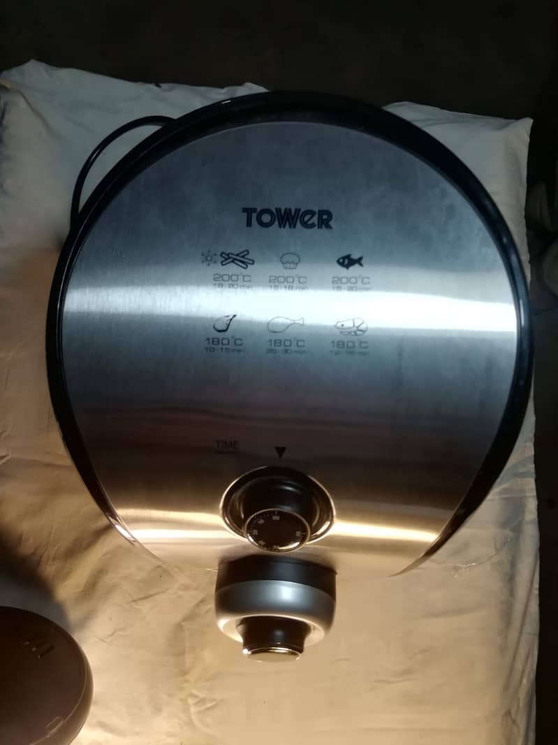Tower T17022 Vortx Manual Air Fryer with Rapid Air Circulation 16