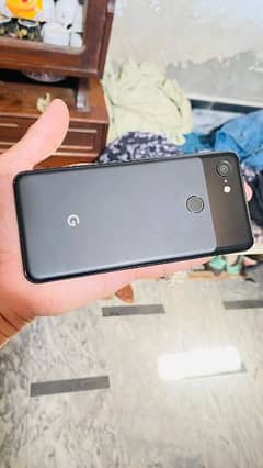 Google Pixel 3 , PTA Approved , 4 GB RAM OR 64 GB ROOM , with Charger