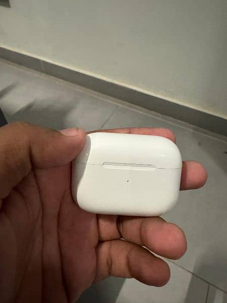 Airpods Pro 2 with ANC Like New 2