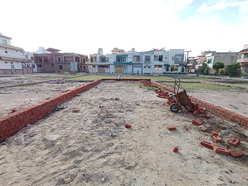 5 Marla Residential Plot Available For Sale In New Shadman Colony City Gujrat 0