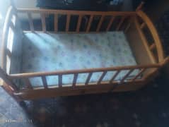baby cot
