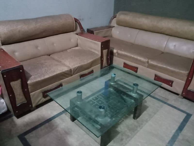 6 seater leather sofa set with free glass table 1
