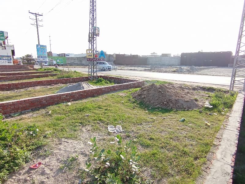 2 Marla Plot Available For Sale In University Road, City Gujrat 5