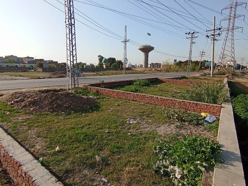 2 Marla Plot Available For Sale In University Road, City Gujrat 6