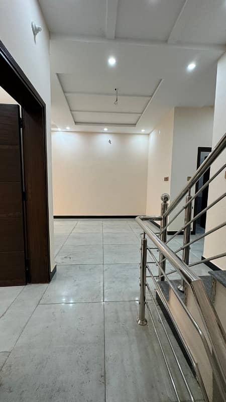 5 Marla House Facing Park available for sale in Chenab Orchard Phase 1, City Gujrat 4