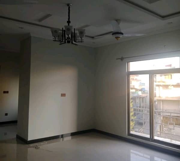 Beautifully Constructed Flat Is Available For rent In Madina Tower 0