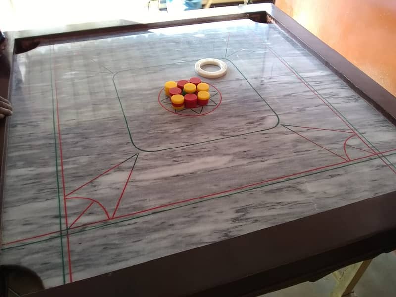 Dabbo,Carrom boards,Ludo/chess table,etc on wholesale price 2