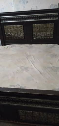 Bed best condition WhatsApp number 03049688032 contact please WhatsApp