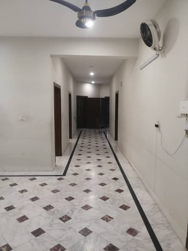 1 Kanal Upper Portion Available For Rent 1