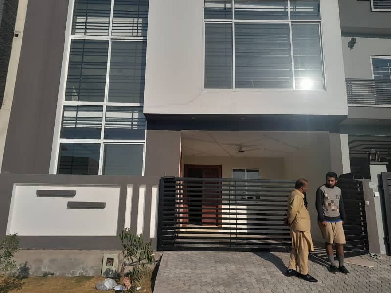 Multi B17 Islamabad Double story house for sale all facility available 17
