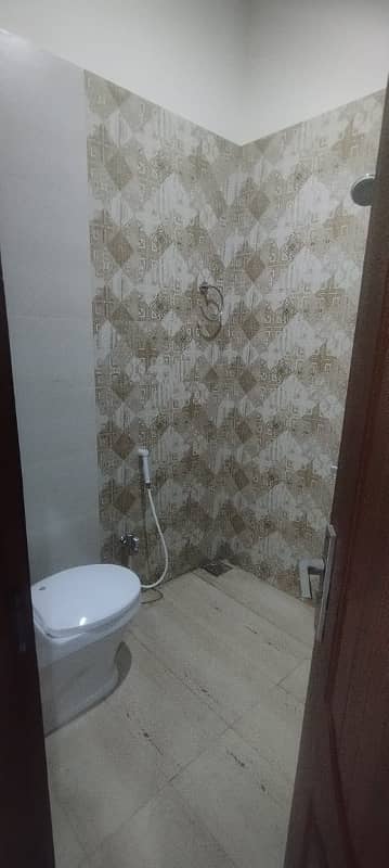 5 Marla Brand New House For RENT In Johar Town Hot Location 12
