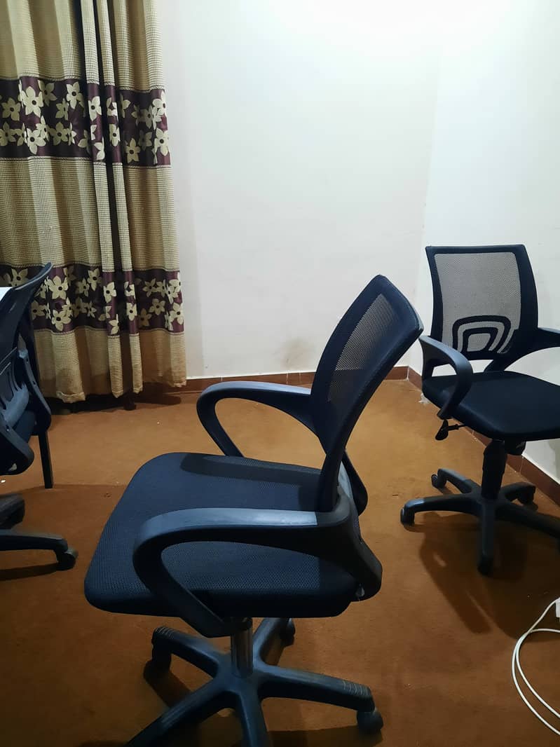 Ofiice Chairs - Quantity 2 Chairs 1