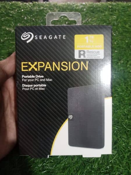 Seagate 1-TB Portable Hard Drive BoxPack  1Year Waranty Delivery Avlbl 1