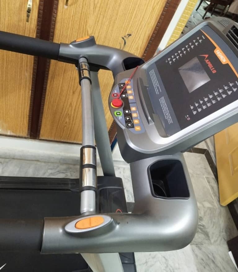 Treadmill / Running Machine / Electric treadmill/ Fitness Machine 10