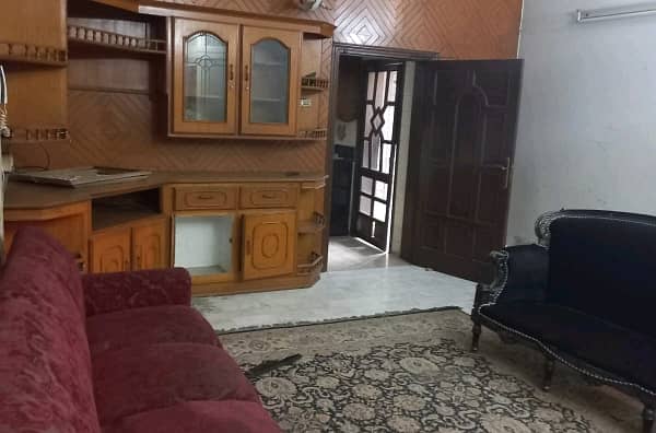 1 Kanal House In Model Town For rent 10