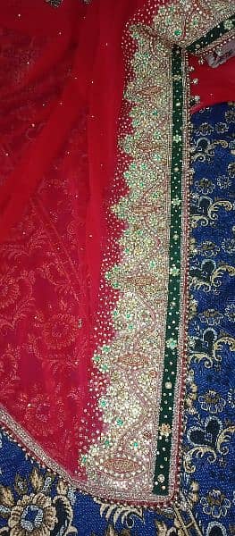 Bridal lehnga complete set ( include paras and sandal jewellery) 3