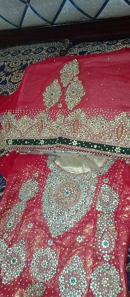 Bridal lehnga complete set ( include paras and sandal jewellery) 4