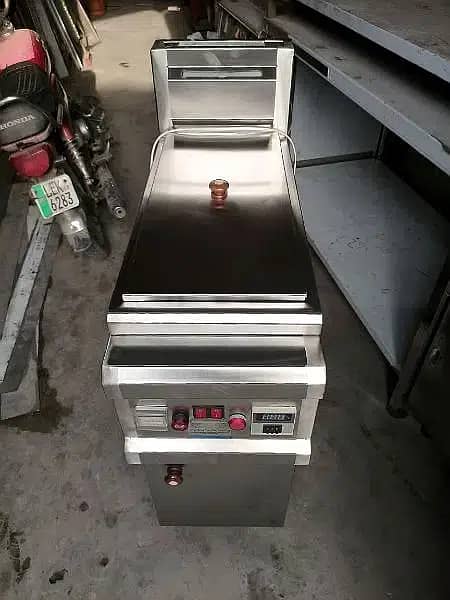 Deep fryer (16) litre Hot Plate/fryer /Display Counter SS Best quality 1