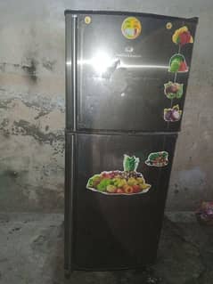 Dwalancr fridge for sale 0