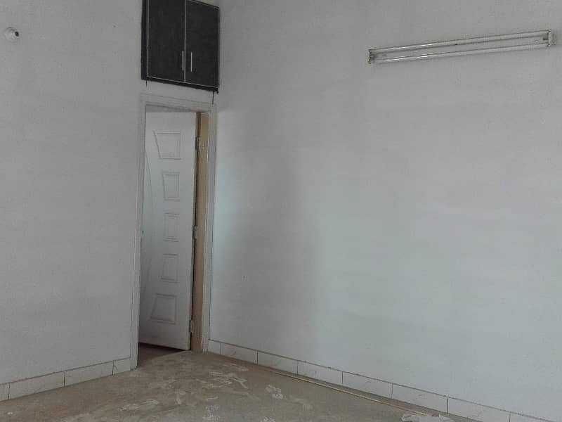 Ideal Building In Faisal Town Available For Rs. 97500000 2