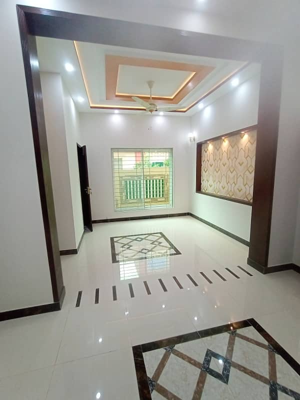 5 Marla House Available For rent In Bahria Nasheman 12