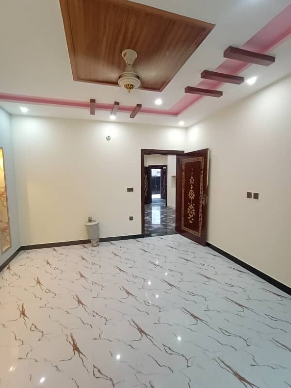 Prominently-Located 8 Marla House Available In Bahria Nasheman 8