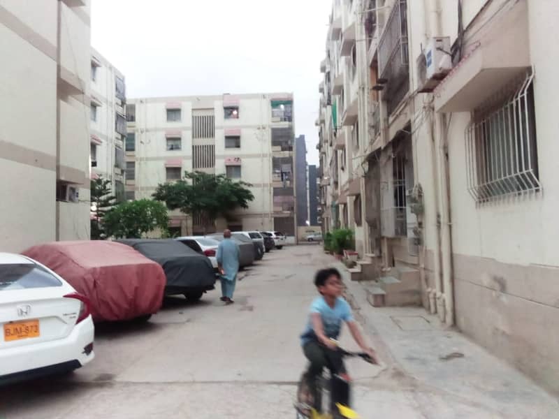 Leased Clean Project KDA Palace flat sale 13